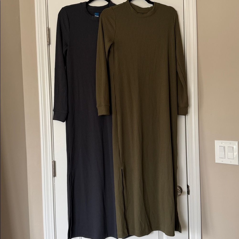 Old Navy bundle - 2 long sleeve rib knit midi dresses